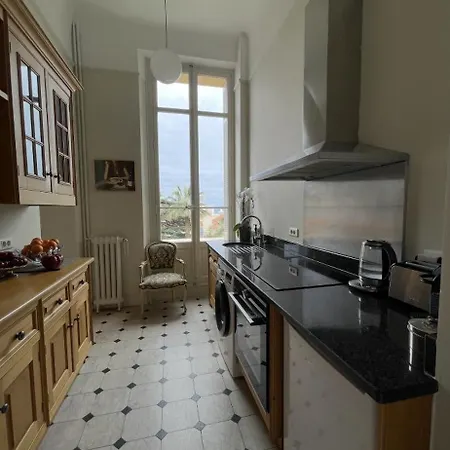 Parc Continental With Sea View Apartamento *